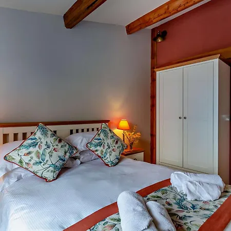 2 Bed In 94559 Holiday home Masham